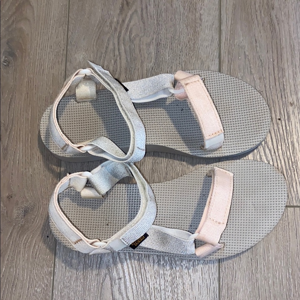 Teva Cream and White Sandals
